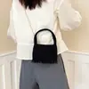 Bolsa Pequeña Cuadrada con Borlas Transfronteriza 2026 Elegante para Niños Bolso Casual de Hombro Único Estilo Coreano Retro Otoño Invierno Estético