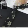 Ropa formal de negocios para hombre 7 cm corbata de mano camisa de traje cuello de vestir profesional para el trabajo accesorios en stock suministro directo