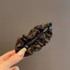 Presilha de Rabo de Cavalo com Estampa de Leopardo Plissada em Bolhas, Presilha Banana Fofa para a Parte de Trás da Cabeça para Mostrar Volume do Cabelo, Presilha Vertical para Cabelo Meio Preso, Torcida e Presilha Horizontal