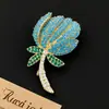 Broche de Flor Turquesa Azul de Alta Gama, Broche de Flor Imperial Moderno y Elegante, Corsage Femenino Lujoso y Explosivamente Popular