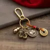Chaveiro do Zodíaco em Latão doze Signos Zodíacos cinco imperadores Zodíaco masculino e feminino Pingente de Chaveiro Zodíaco ponto turístico atacado presente