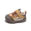 Zapatos de caminar para bebé anti-patada, zapatos de correr de cuero para bebé niño otoño 2026, zapatos de caminar de suela suave para bebé niña, venta al por mayor