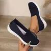 Zapatos de Mujer Verano Nuevos Venta Transfronteriza Dropshipping Slip-On Zapatos de Madre Transpirables Suela Suave Cómodos Zapatos de Tela Old Beijing para Mujer