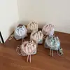 Bolso Cubo de Perlas de Moda Estilo Chino Nuevo para Mujer con Bordado de Lazo, Bolso Cruzado de Cadena Sencillo y Moderno