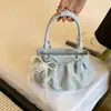 2026 Nueva Moda Coreana Versátil Bolso Cubo Dulce de Lunares con un Toque de Alta Gama, Bolso de Hombro Cruzado de Nicho