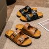 Sandálias Birkenstock infantis sem cadarço, chinelos casuais para toda a família, com sola macia, confortáveis, antiderrapantes e com duas tiras, estilo retrô para uso externo.