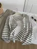 Cárdigan negro a rayas estilo coreano para mujer, algodón relajado con tacto a lino, camiseta de manga larga con cuello redondo, chaqueta de otoño para mujeres petite