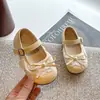 Zapatos de Princesa con Lazo para Niñas 2026 Nuevo Primavera Suela Suave Zapatos de Una Sola Pieza Zapatos Pequeños de Cuero para Bebé Zapatos Casuales Mocasines