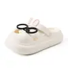 Sapatos Croc Fofos para Meninas, Sola Grossa, Aumentam a Altura, Respiráveis, Sandálias para Uso Externo, Antiderrapantes, Confortáveis, Chinelos Casuais de Praia com Desenhos