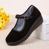 Zapatos de Tela Nuevos Antiguos de Beijing Zapatos de Mujer Tacón Medio Zapatos Individuales Suela Suave Zapatos de Trabajo Negros Zapatos de Hotel Antideslizantes Zapatos de Mamá para Bailar