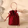 Bolsa de dulces para boda con Gipsófila, satín de alta gama con diamantes, bolsa brillante para empaquetar dulces de boda, caja de dulces para boda, bolsa de tela para boda