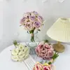 Buquê de Rosas de Mão para Simulação Flores Artificiais Decoração de Sala de Estar Decoração Floral Decoração de Flores para Mesa de Jantar Flores Secas Buquê de Mão
