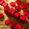 Mini Confeti de Boda con Símbolos Felices para Decoración de Sala de Bodas, Lanzamiento en Bodas, Creación de Ambiente, Decoración de Escaleras y Muebles, Tela No Tejida