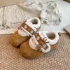 Botines Cortos de Piel con Lazo de Copo de Nieve para Niñas 2026 Invierno con Felpa Adicional, Más Gruesos, Zapatos de Algodón Rizada de Lana Birken, Zapatos Cálidos