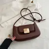 Bolso tipo baguette Moda Bolso de mujer Bolso cruzado 2026 Nuevo Bolso francés para el antebrazo Hombro único de mano Moderno Simple Bolso de mujer