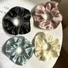 Venta Directa de Fábrica Scrunchie de Satén y Encaje Atmósfera Elegante Scrunchie Negro Goma para el Cabello Diadema Scrunchie