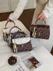 Bolso vintage de alta gama transfronterizo nuevo, bolso de hombro versátil y de moda, bolso de mano casual de nicho para el día a día y bolso cruzado