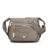 Bolso de Hombro Multicapa Estilo Transfronterizo Comercio Exterior, Bolso Casual de Gran Capacidad, Bolso Cruzado de Nailon Repelente al Agua, Mochila Casual para Mujer