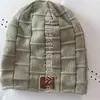 Suministro de Gorros de Punto Nuevos para Otoño e Invierno, Gorros de Cúpula Cálidos a Cuadros para Hombre y Mujer con Bluetooth de Color Sólido, Gorros de Lana Versátiles