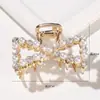 Presilha Pequena Geométrica Oca com Pérola e Strass, Textura Doce e Menina Estilo Francês, Acessório de Cabelo de Luxo Leve de Nicho Celebridade da Internet Atacado