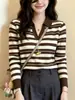 Suéter de punto con cuello alto y manga larga estilo coreano, colección de otoño, atuendo de principios de otoño para mujer, diseño de rayas color block, top elegante para mujer, suéter de punto