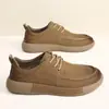 Sapatos Casuais de Couro Masculino Novo 2026 Inverno Estilo Britânico Retrô Botas de Trabalho Versátil com Cadarço Solado Macio Antiderrapante Sapatos Masculinos