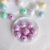 Venta al por mayor de accesorios de joyería DIY cuentas acrílicas pintadas a mano con baño de color lunares cuentas sueltas hechas a mano colgante de joyería con cuentas