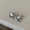 Pendientes de gato de metal irregulares y divertidos, diseño de nicho femenino, entrada de lujo, personalidad única, pendientes de moda versátiles.