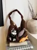 Bolso de Felpa Otoño e Invierno 2025 Nueva Moda Estilo Perezoso Artístico Bolso de Hombro para Mujer Gran Capacidad Bolso Casual para Viajes Tendencia