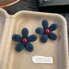 Aretes de Flor de Terciopelo Coreanos con Color Contrastante y Agujas de Plata 925, Modernos y a la Moda, Lujo Ligero, Elegantes, Lindos, para Otoño e Invierno