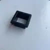 Acessórios de Montagem de Guarda-Corpo de Aço Zincado Manga Plástica Resistente ao Desgaste Almofada Impermeável Almofada Pitagórica de Nylon Almofada de Suavização Tubo Quadrado Autotravante Tubo Passante