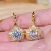 Pendientes de Flor de Piedra Ojo de Gato de Lujo Ligero y de Gama Alta, Diseño de Nicho, Pendientes Elegantes y Femeninos, Pendientes de Nuevo Estilo 2026