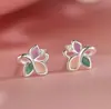 Nuevos Pendientes de Botón de Flor Tricolor Esmaltados de Colores Versátiles para Mujer Diarios Frescos Dulces Lindos Accesorios de Pendientes de Nicho