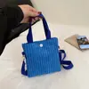 Bolsa Pequena de Veludo Cotele 2025 Novo Estilo Elegante Texturizada Ombro Único Transversal Cor Sólida Veludo Cotele Simples Bolsa Saco