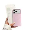 Adequado para iPhone 18 Pro Max, esta capa magnética para celular com sensação de pele é uma capa protetora de silicone líquido com cobertura total, projetada para prevenir quedas e proteger seu telefone.