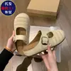 Mules de punta cerrada de moda para mujer para el verano, nuevas sandalias caladas 2026, sandalias tipo Birkenstock de suela gruesa sin cordones