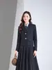 Conjunto de Duas Peças Blazer Profissional Estilo Academia Manga Longa Curta com Gola Pequena de Terno e Saia para Mulheres, Adequado para Entrevistas de Exames e Certificações de Ensino