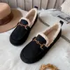 Mocassins de Pelúcia com Solado Macio Feminino 2026 Outono/Inverno Novo Estilo Mocassins de Pelúcia Quentes Slip-on Sapatos de Pelo Sapatos de Algodão