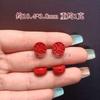Pulsera Accesorio de Flor Pequeña de Arena Roja de Alto Contenido Natural, Trébol de Cuatro Hojas, Adorno Propicio y Cumplidor de Deseos, Fortuna en la Mano, Cinabrio