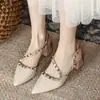 Tamancos Abertos para Uso Externo, Novo Estilo Verão 2026, Sandálias de Salto Alto com Tachas Estilo Fada, Sapatos Versáteis Casuais para o Dia a Dia