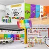 Fondo de pantalla con tema de robot de bloques de construcción Lego clase de entrenamiento de programación para niños fondo de escritorio del frente de la sala de clases de la institución educativa