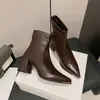 Botines de Tobillo con Tacón Grueso y Punta Fina Estilo Coreano para Mujer 2026 Moda Otoño Nueva Llegada Estilo Suave Versátil Tacón Medio Botas Versátiles Adelgazantes