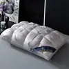 Hotel Cinco Estrelas Novo Modelo Travesseiro de Pão com Padrão Torcido para Uso Doméstico com Núcleo Elástico, Travesseiro de Pescoço Lavável para Adultos, Fofo