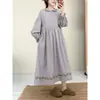 20206 Ropa de Primavera, Vestido Largo Bordado de Estilo Artístico con Mangas Largas, Cuello Peter Pan Cintura con Cordón Vestido Largo Adelgazante para Mujer