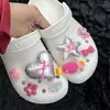 Zapatos de agujero adaptables accesorios estrella de amor plateada flor de zapato hebilla de zapato decoración de empeine de corazón de niña linda desmontable