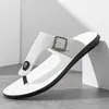 Chanclas de Hombre Transfronterizas, Antideslizantes, Resistentes al Desgaste, Hebilla Metálica, Pantuflas de Suela Plana, Chanclas de Hombre, Zapatos de Playa de Moda, Sensación de Alta Gama