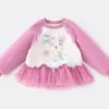 Moletom feminino para primavera e outono, top estiloso de retalhos em malha estilo princesa para meninas pequenas, versão coreana infantil com estampa de desenho animado e mangas compridas