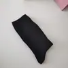 Calcetines Finos de Moda para Mujer, Color Blanco y Negro, Largo hasta Media Pantorrilla, Color Sólido, Nuevos Calcetines Largos de Primavera y Otoño, Calcetines de Algodón Simples y Versátiles, Estilo Coreano y Japonés