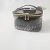 Fabricante Personalizado PVC Lavável Estampa de Leopardo Grande Capacidade Bolsa de Maquiagem Bolsa de Ombro Impermeável Bolsa de Lavar