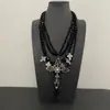 Collar con Colgante de Cruz de Perlas Redondas de Diseño Exquisito de Lujo Ligero para Mujer, Cadena para Clavícula de Estilo Nicho con un Toque de Alta Gama, Cadena de Cuello de Moda